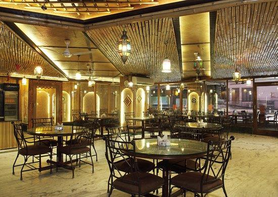 Hotel Hari Piorko Food Court